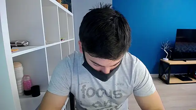 Tomguys online show from March 22, 2025, 9:13 am