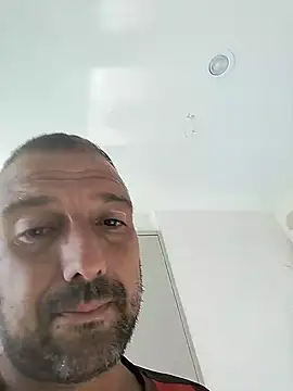 juandi21cm online show from October 21, 2025, 9:54 am