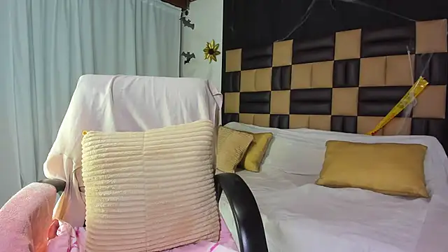 BarbieKano online show from November 2, 2025, 12:02 am