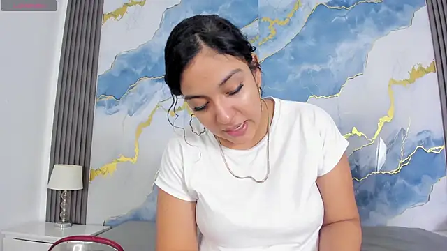 Kylieandjhonny online show from November 28, 2025, 8:11 pm