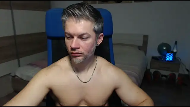 RobbyShawz online show from February 22, 2025, 10:07 am