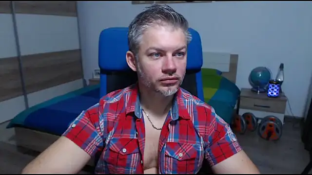 RobbyShawz online show from October 8, 2025, 6:22 am