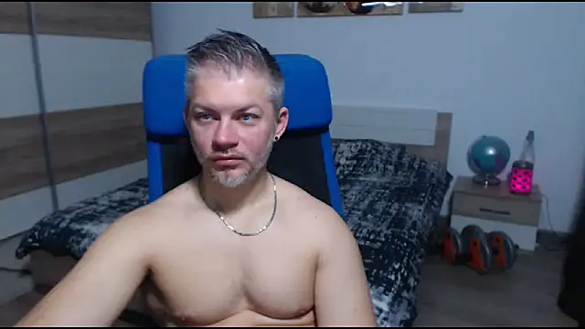 RobbyShawz online show from November 8, 2025, 5:51 am