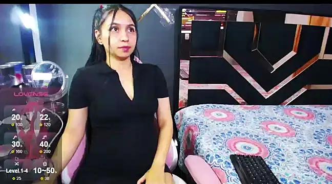 Snapshot of Lorena__ chatting on February 12, 2025, 3:07 am Lorena online show from February 12, 2025, 3:07 am