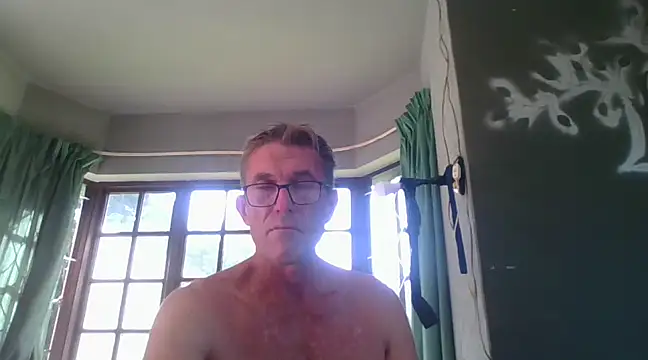 xykenrahxh online show from March 21, 2025, 1:23 pm