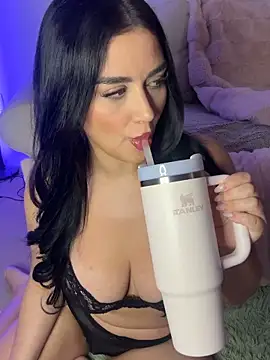 Celinaax online show from May 31, 2026, 5:48 am