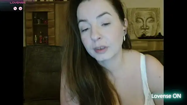 cristalines online show from March 15, 2025, 9:16 pm