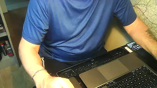 DUDURAxh online show from February 11, 2025, 7:33 am