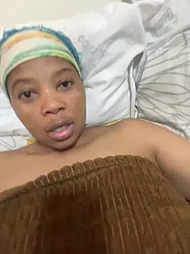 Snapshot of cherrybabe76 chatting on December 2, 2025, 8:30 am cherrybabe76 online show from December 2, 2025, 8:30 am