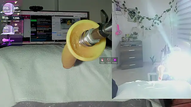 sofi velez online show from December 22, 2025, 4:59 pm