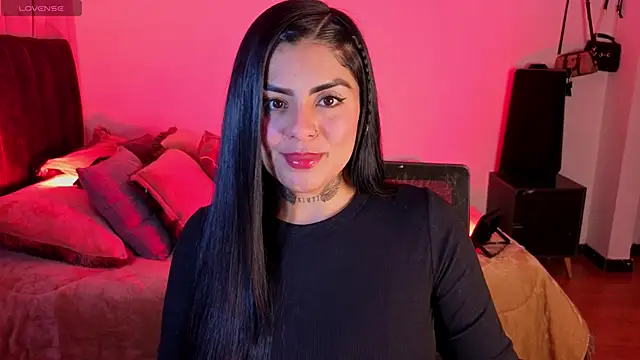 Catalinaa martinez online show from February 6, 2026, 3:55 am