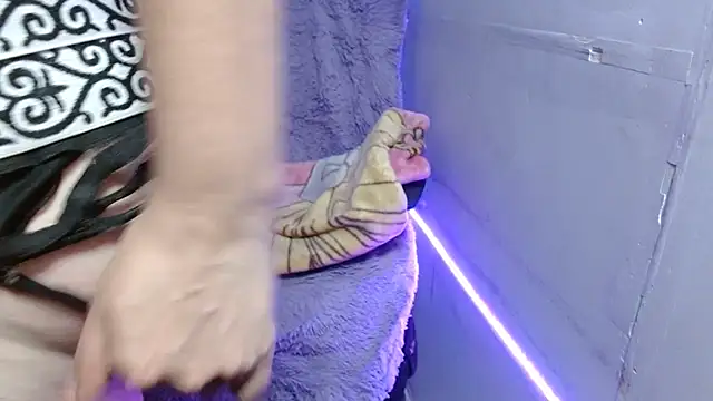 AnnyelinnaLove online show from January 26, 2025, 8:03 am