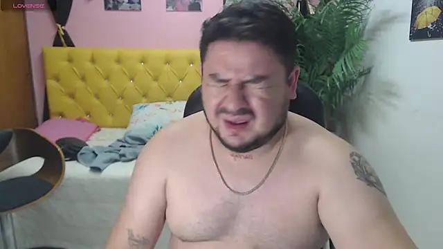 oso dirty  online show from February 1, 2025, 5:26 pm