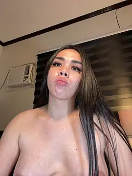 Snapshot of MISSANACONDA chatting on March 15, 2025, 2:34 pm MISSANACONDA online show from March 15, 2025, 2:34 pm