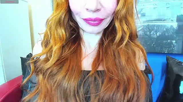 Snapshot of softlysoftlyasbeauty chatting on February 1, 2025, 7:44 pm softlysoftlyasbeauty online show from February 1, 2025, 7:44 pm
