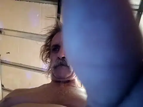 sausylolly online show from March 4, 2026, 5:41 pm