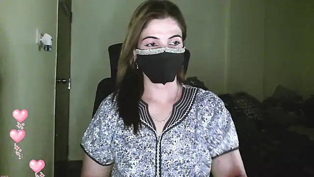 Cute Sonii online show from April 11, 2026, 12:09 pm