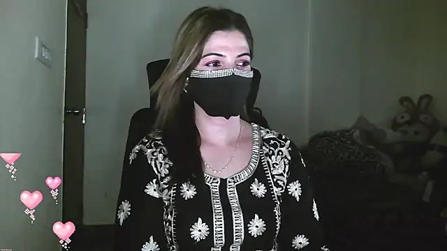 Cute Sonii online show from April 20, 2026, 12:08 pm