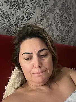 Emma roqueen online show from September 10, 2025, 10:32 pm