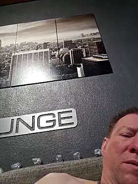 tomtom111111 online show from February 19, 2026, 1:40 pm