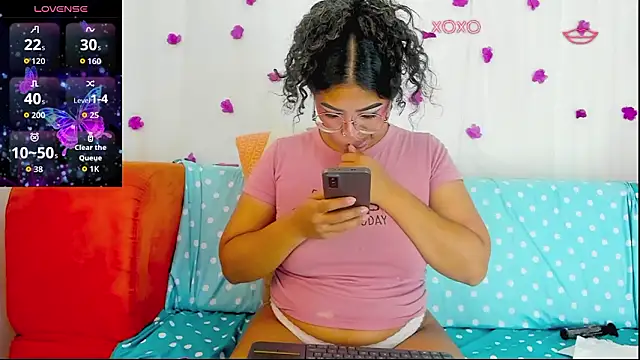 moana taylor online show from February 16, 2026, 10:55 am