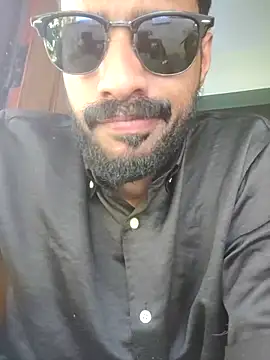 FearingForm online show from September 18, 2025, 8:49 am