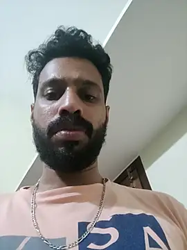 FearingForm online show from September 22, 2025, 7:05 pm