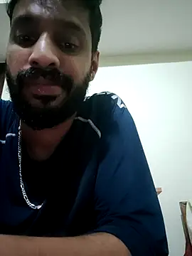 FearingForm online show from September 24, 2025, 8:12 pm