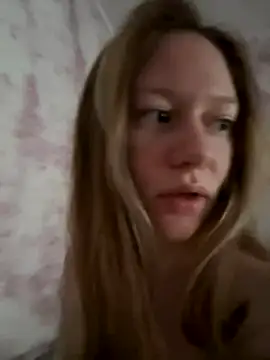 ConnieDaw online show from December 3, 2024, 5:31 am