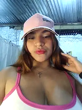 SexyFriends  online show from January 18, 2026, 1:31 am