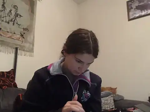 Geile-Luna online show from October 29, 2025, 7:37 pm