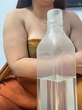 Preet Kaur 69 online show from January 3, 2025, 9:15 pm