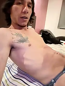 Snapshot of Latinopervs chatting on February 1, 2025, 6:21 am Latinopervs online show from February 1, 2025, 6:21 am