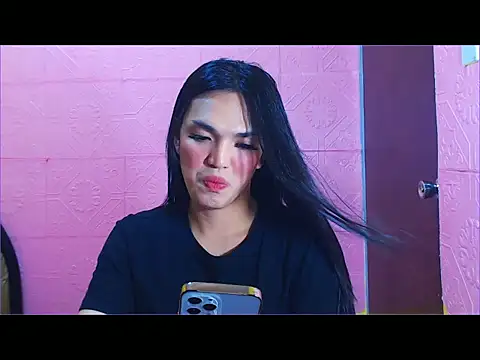 WONDERWOMAN2023 online show from November 3, 2025, 12:13 am