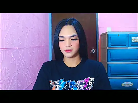 WONDERWOMAN2023 online show from November 28, 2025, 12:46 am