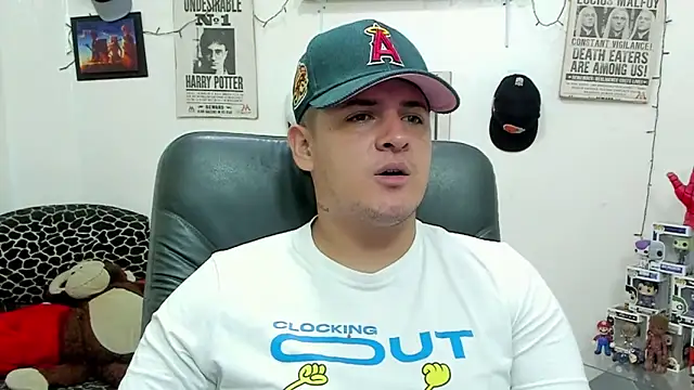 ney 22 online show from February 6, 2025, 1:21 pm