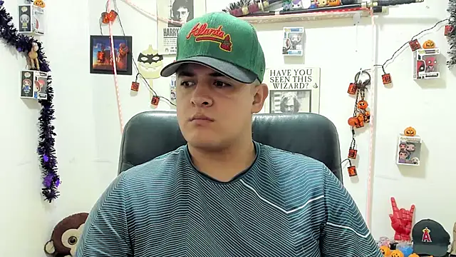 ney 22 online show from October 16, 2025, 11:44 am