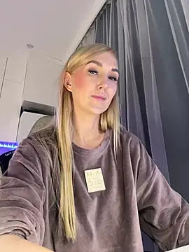 HotyPlays online show from January 28, 2025, 4:30 pm