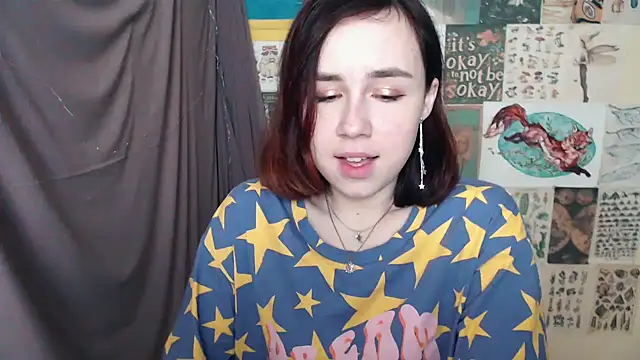 VeryVeryVeryShy  online show from February 4, 2025, 6:46 am