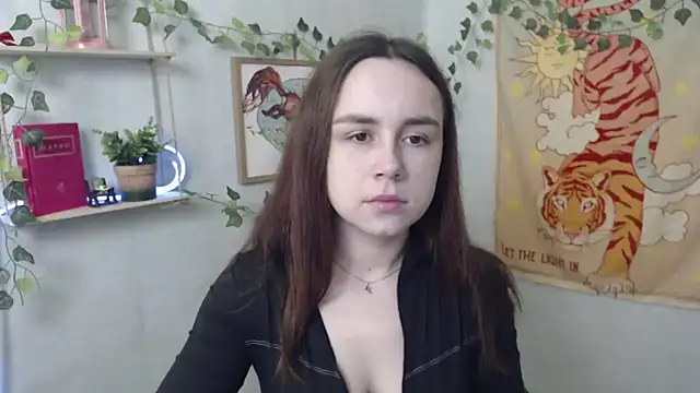 VeryVeryVeryShy  online show from April 4, 2026, 5:38 am