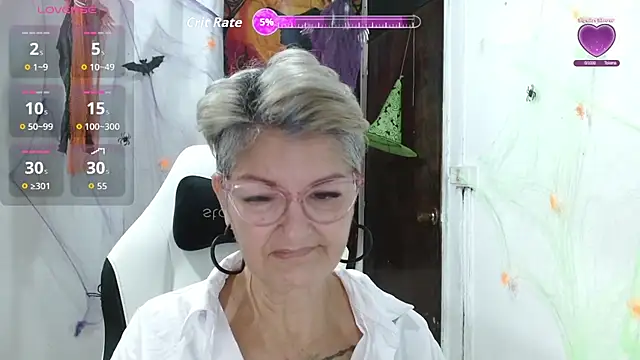 bety-cum2 online show from October 15, 2025, 11:21 am