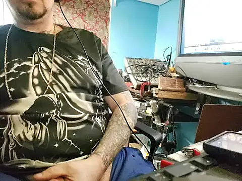 faded206 online show from February 28, 2025, 1:36 pm