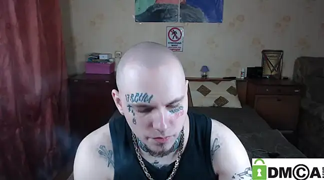 Snapshot of Keny_Collins chatting on January 18, 2025, 5:48 pm Keny Collins online show from January 18, 2025, 5:48 pm