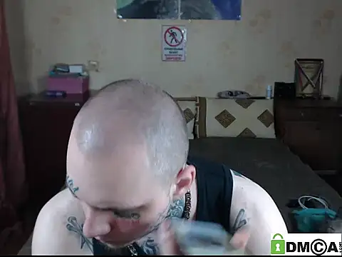 Snapshot of Keny_Collins chatting on October 15, 2025, 11:16 pm Keny Collins online show from October 15, 2025, 11:16 pm