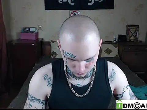 Keny Collins online show from November 14, 2025, 10:29 pm