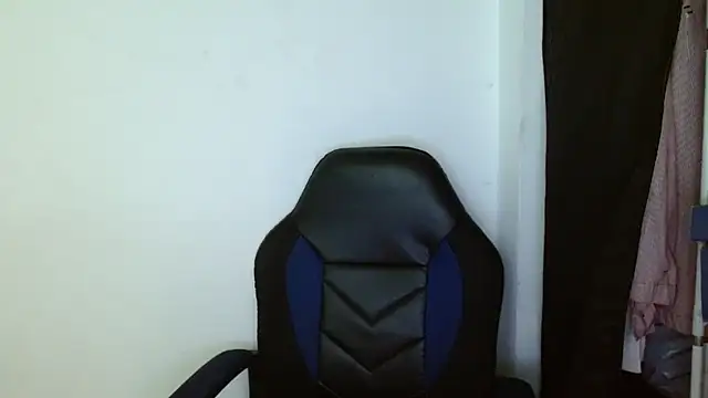 katia mature online show from October 29, 2025, 7:37 pm