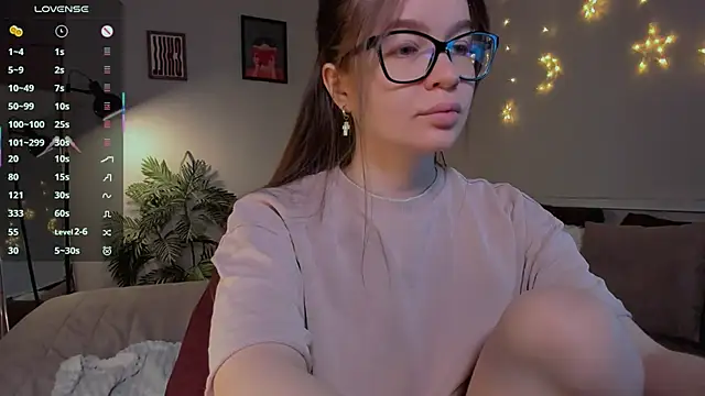 Snapshot of Virtual_Girll chatting on March 8, 2026, 5:17 pm Virtual Girll online show from March 8, 2026, 5:17 pm