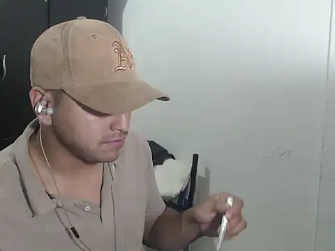 kylian 07 online show from November 27, 2025, 2:35 am