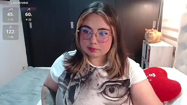 yini angel online show from June 9, 2026, 2:01 am