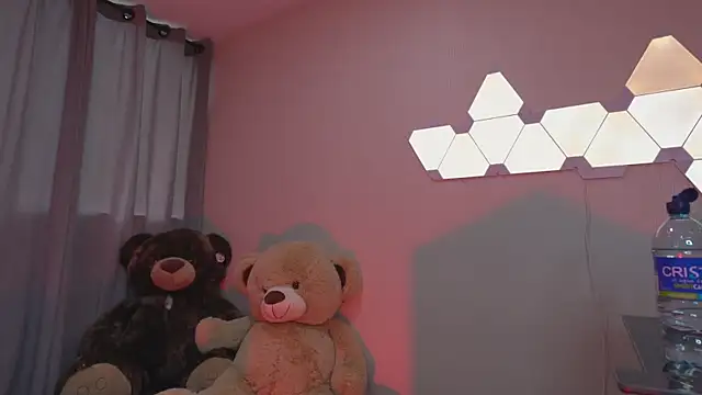 Snapshot of Dubois_Amy chatting on February 11, 2025, 9:56 pm Dubois Amy online show from February 11, 2025, 9:56 pm